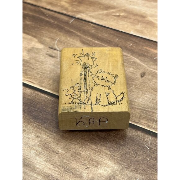 2001 PEDDLERS PACK 1207F WOOD MOUNTED RUBBER STAMP CAT MOUSE CHRISTMAS TREE - Picture 1 of 3